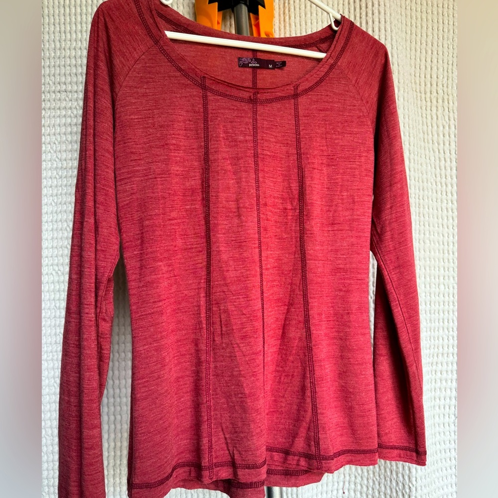 Prana wool fitted base layer.